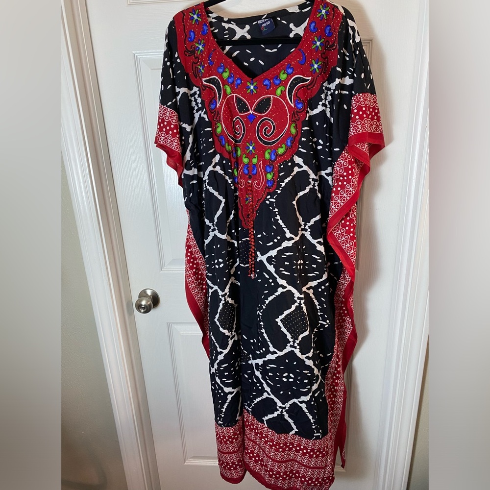 Pacific Glory Free Size Multicolor
Caftan Muu Muu Dress  Tribal Bling Free Size